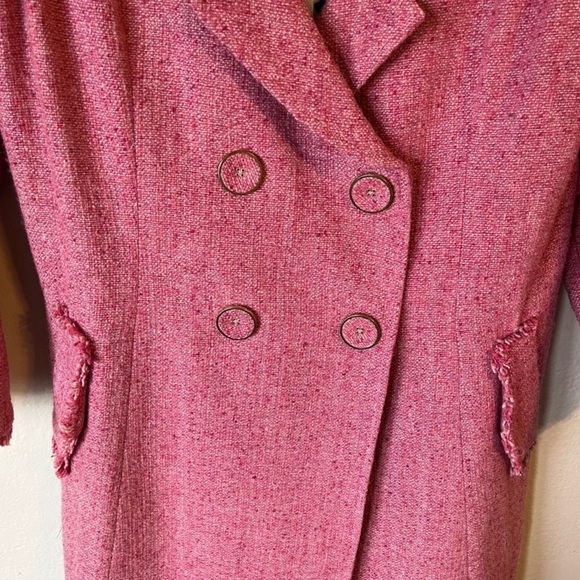 Madison Ave Cabi Pink tweed jacket sized as 14 but it fits like a 12 - Picture 3 of 6